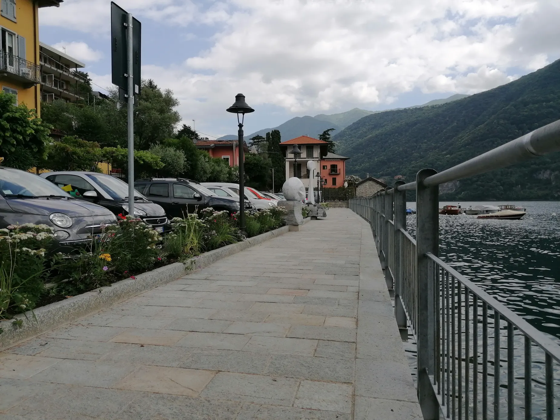 Parcheggio a raso — Laglio (CO)
